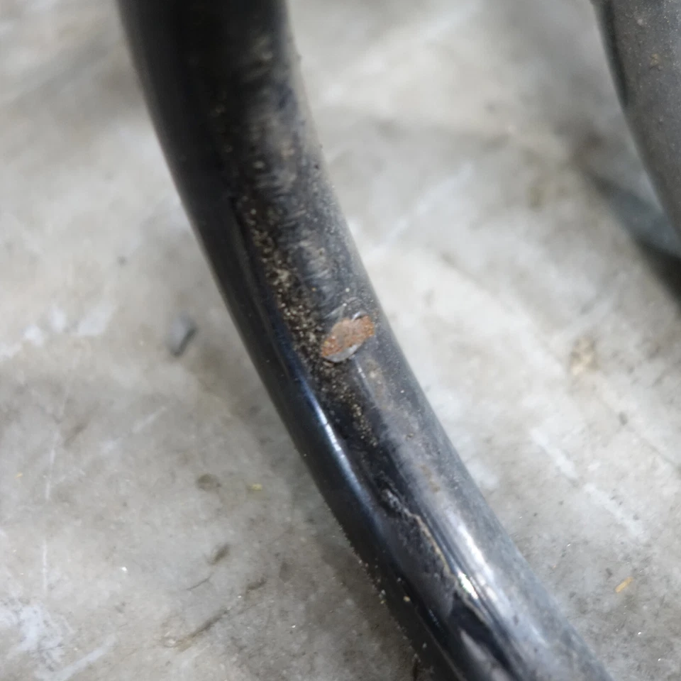 BMW F10 550iX 2011-2013 AWD X-Drive par de muelles de suspensión helicoidales delanteros OEM Foto 4 de 4