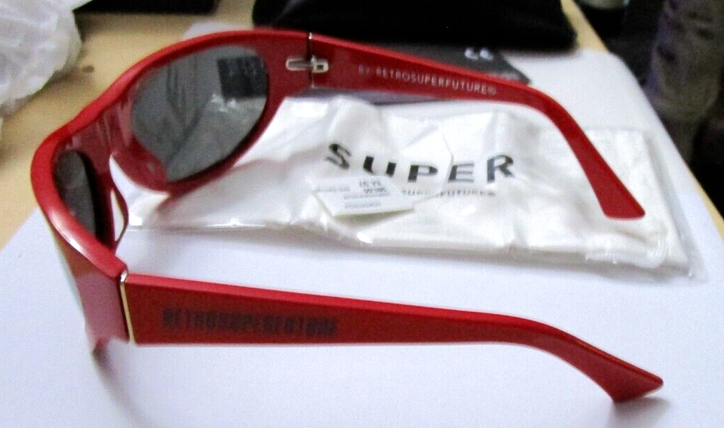 NEW RETRO SUPER FUTURE RETROSUPERFUTURE ITALY 58mm Wrap  display picture 3