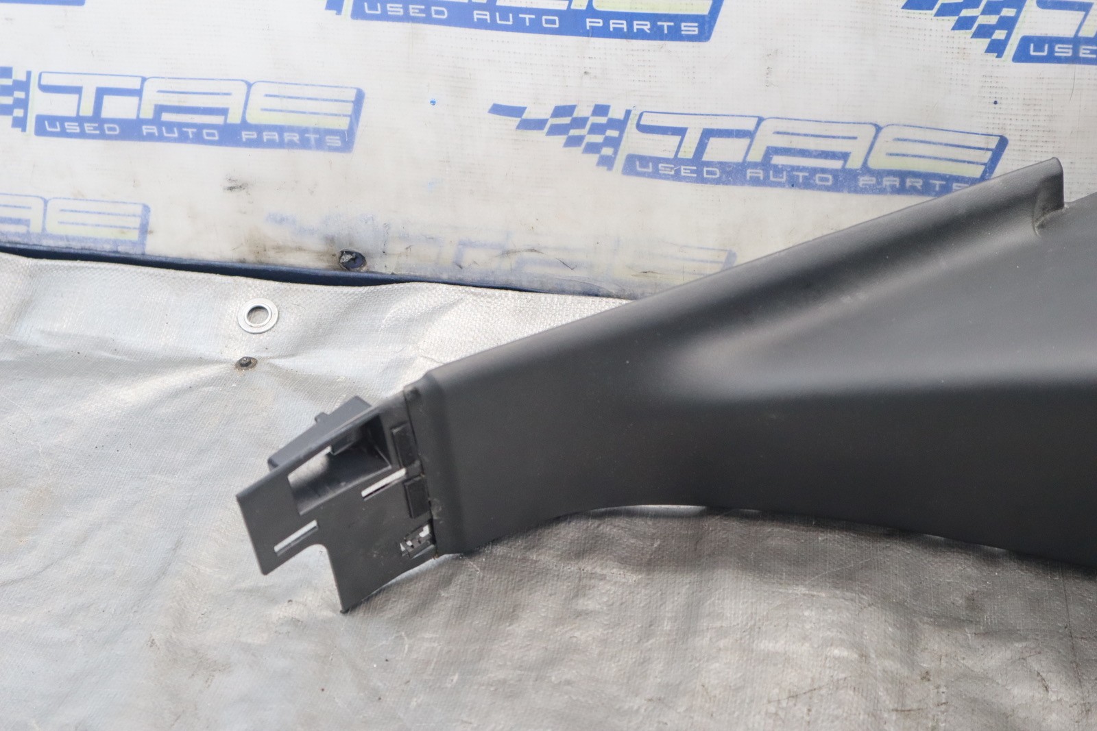 2018 2019 LAMBORGHINI URUS 4.0L V8 OEM LH DRIVER REAR C-PILLAR TRIM PANEL