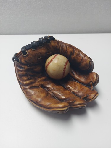 Vintage S.S. Sarna Brown Baseball Glove W/Ball Heavy Resin Desk/Shelf Decor 1998