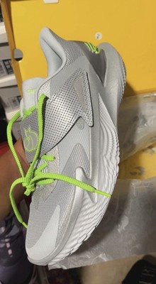 Brand New Da aron Fox 2 (Curry Brand X Silver Fox) New With Box
