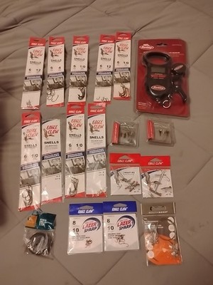 Massive Lot Snelled, salmon Fishing Hooks Scale Different Sizes Lures Baits 