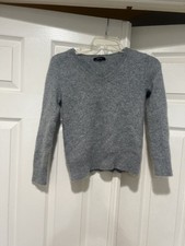 Quince women size XS Grey 100% Cashmere V Neck Sweater minimalist base layer