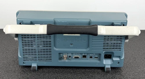 Tetronix DPO3034 Digital Phosphor Oscilloscope w/ Voltage Probes - Picture 15 of 19