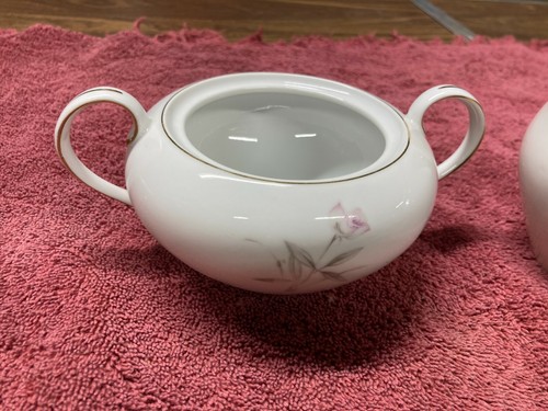 Vintage Royal Sovereign Japan BLUSH ROSE Cream and Sugar (No lid for Sugar Bowl) - Picture 3 of 4