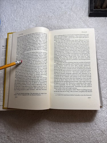 The I Ching, Bollingen Series XIX 3rd Edition 29th Printing 1984 HCDJ - Picture 17 of 17
