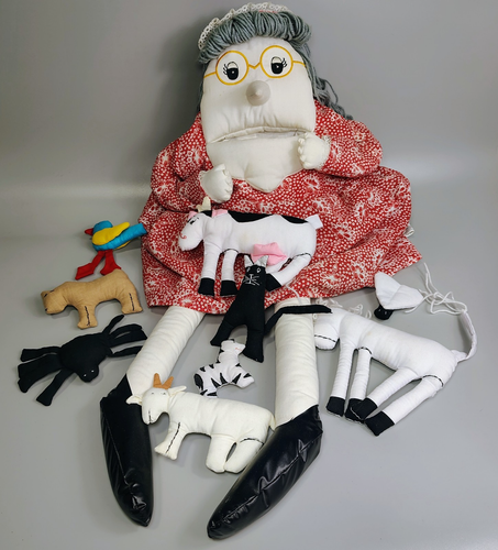 Alma's Designs There was an Old Lady Who Swallowed a Fly Puppet Set w