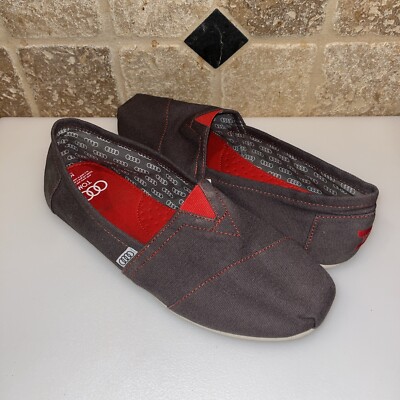 Toms x Audi Limited Edition Men 9 US 42 EU Classic Slip On 