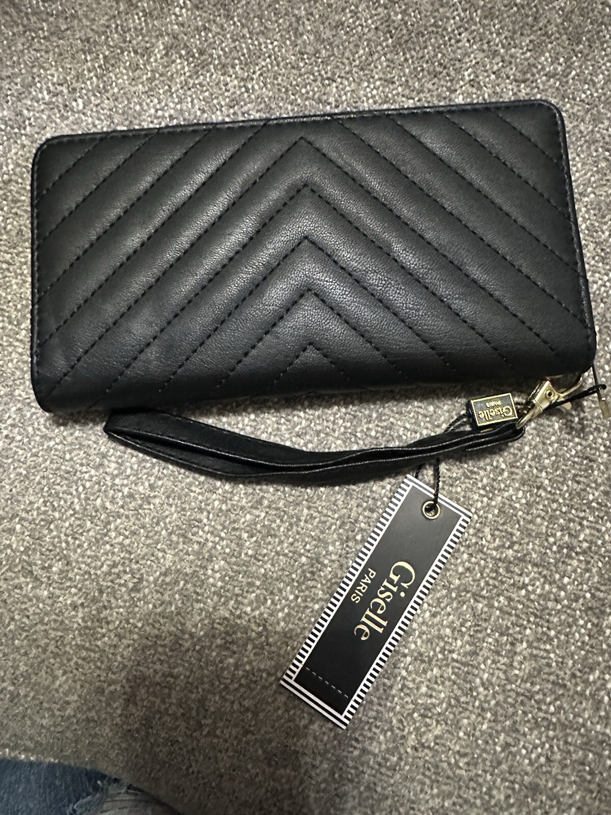 Wallet Quilted With Wrist Strap Black New With Tags