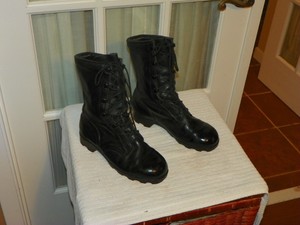 womens black leather combat boots