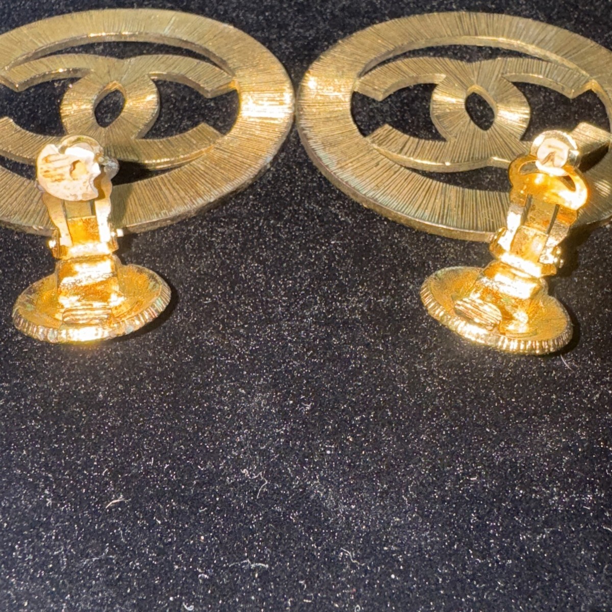 CHANEL CC Logos Sunburst Hoop Dangle Clips Earrings Gold