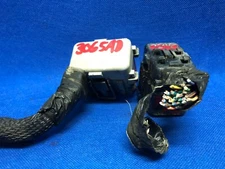 WIRING HARNESS PLUG CONNECTOR 99 DODGE NEON AT ECM ECU PCM MODULE 05293065AD