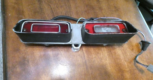 1971 - 1973 Dodge Dart Swinger Taillight Housing Mopar Right OEM - Picture 7 of 9
