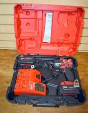Milwaukee M18 Fuel 1/2" Mid-Torque Impact Wrench Kit 2962-22R