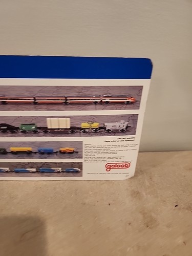 Vintage 1989 MicroMachines Trains Set CANNONBALL NO.9 with Tracks New Sealed - Picture 11 of 12
