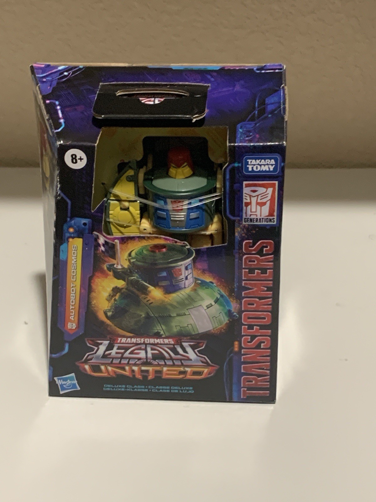 Transformers Legacy United Deluxe Class Cosmos- Brand New