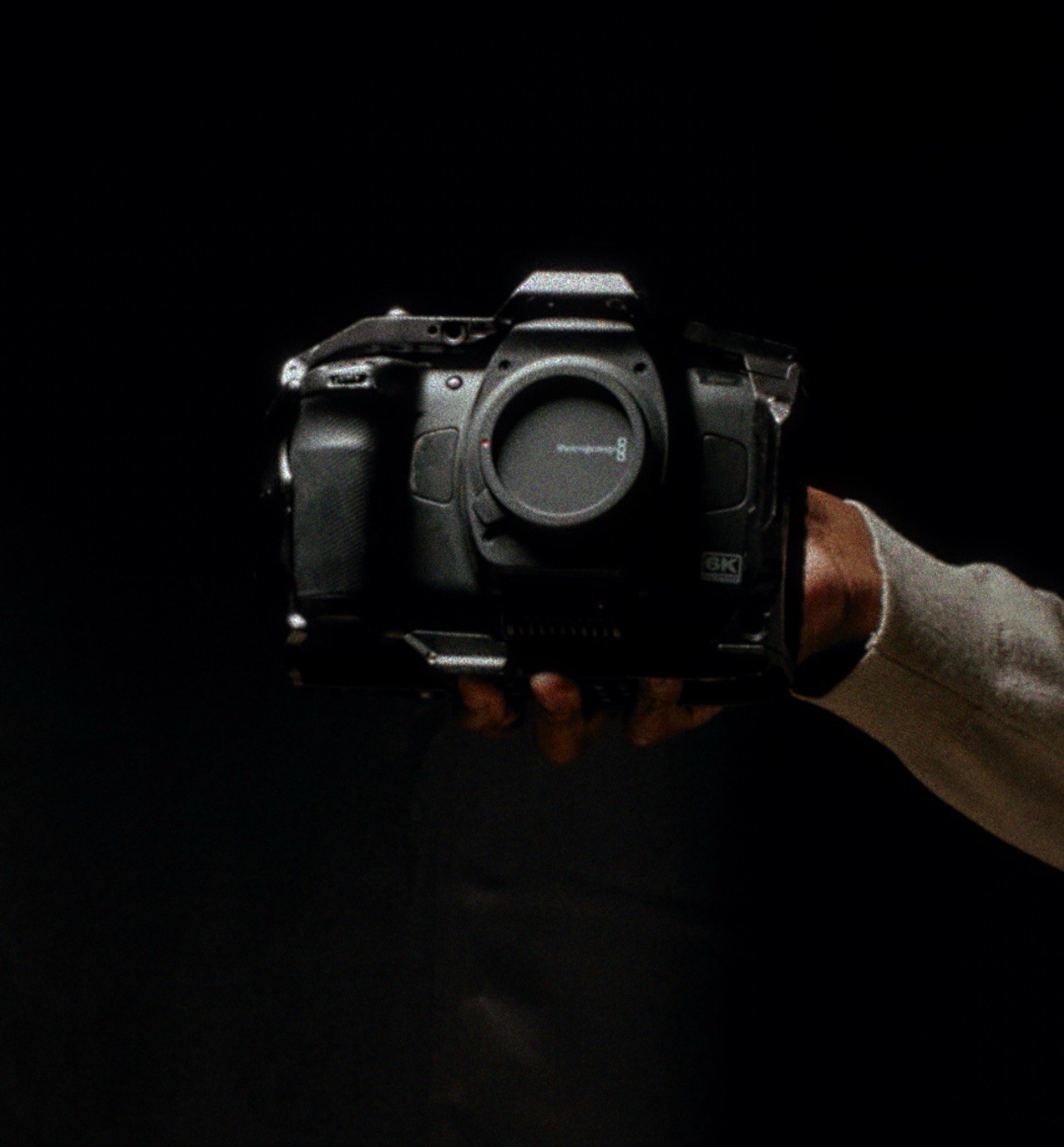 Blackmagic Cinema Camera 6k  Full Frame + Cage & 2 Batteries