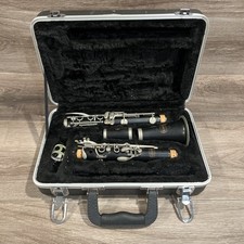 Bundy Clarinet W/Carrying Case - 12120592 - MISSING MOUTHPIECE