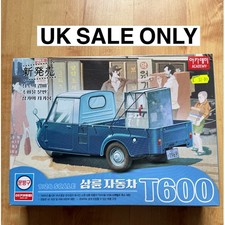 KA Models 1:24 T600 #15141