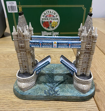 Lilliput Lane TOWER BRIDGE London L2213 - Britain’s Heritage - Boxed with Deeds