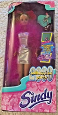 1998 Vivid Imaginations Sindy doll ‘Millennium Party’ (26060) BNIB