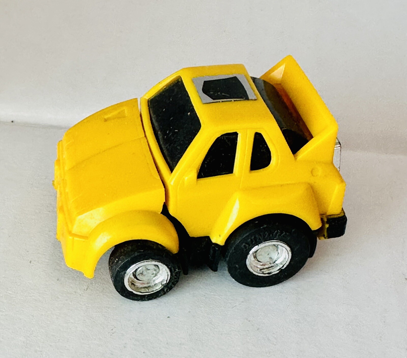 Vintage Transformers G1 Yellow Cliffjumper Takara Hasbro 1984 eBay
