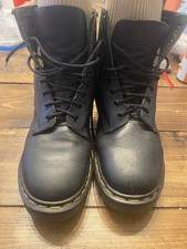 Vintage Dr Martens 1460 Made In England Black Leather Boots 8-Eye US W 7 M 6