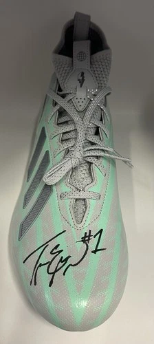 Travis Etienne Signed Game Model Adidas Freak 23 Cleat - Jaguars - Beckett