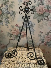 Vintage Scrolled & Decorative Metal Display Stand Easel; Black W/Top Amber Stone