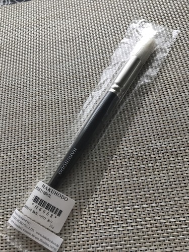 hakuhodo Highlighter Brush J5521. New, Sealed And Free Shipping - Picture 6 of 6
