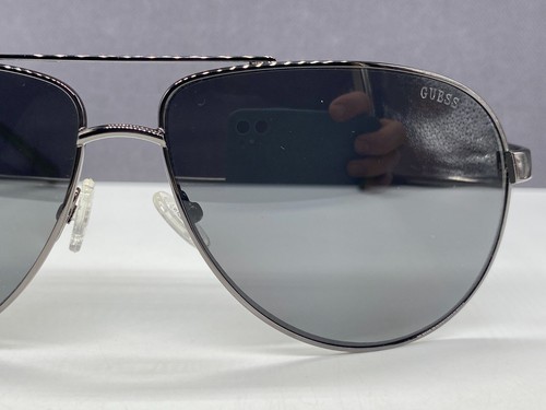 GUESS Lunettes de soleil Homme Grand XL Argent Pistolet Pilot Np : Gup 1020 - Photo 1 sur 13