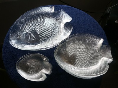 Vintage Arcoroc France Fish Shaped Clear Glass Plates Set Of 19 Ebay