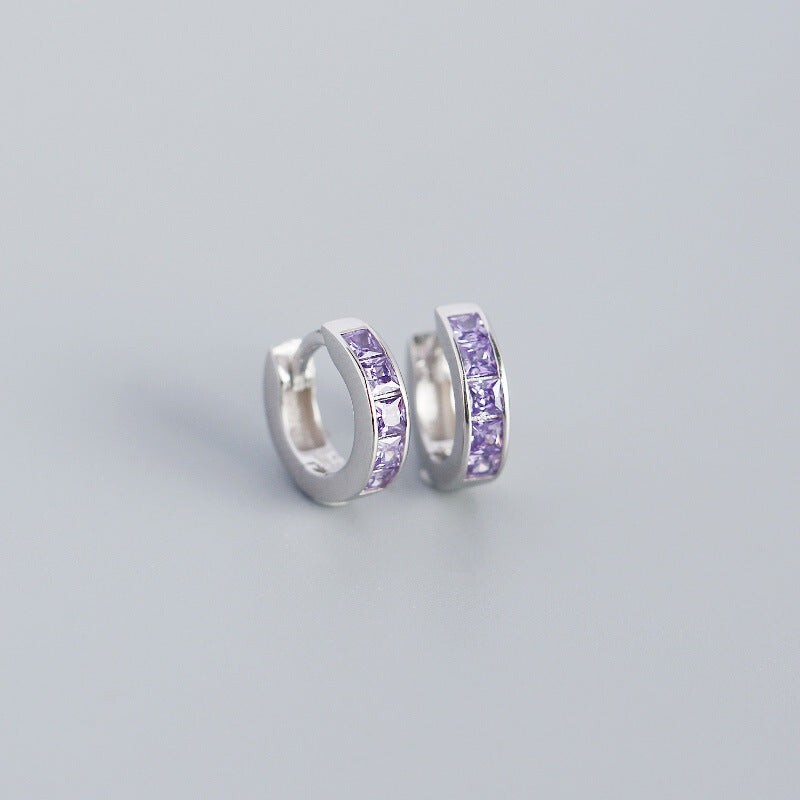 Pendientes de aro Huggie arco iris con piedras preciosas de color en plata de ley 925 chapada en oro