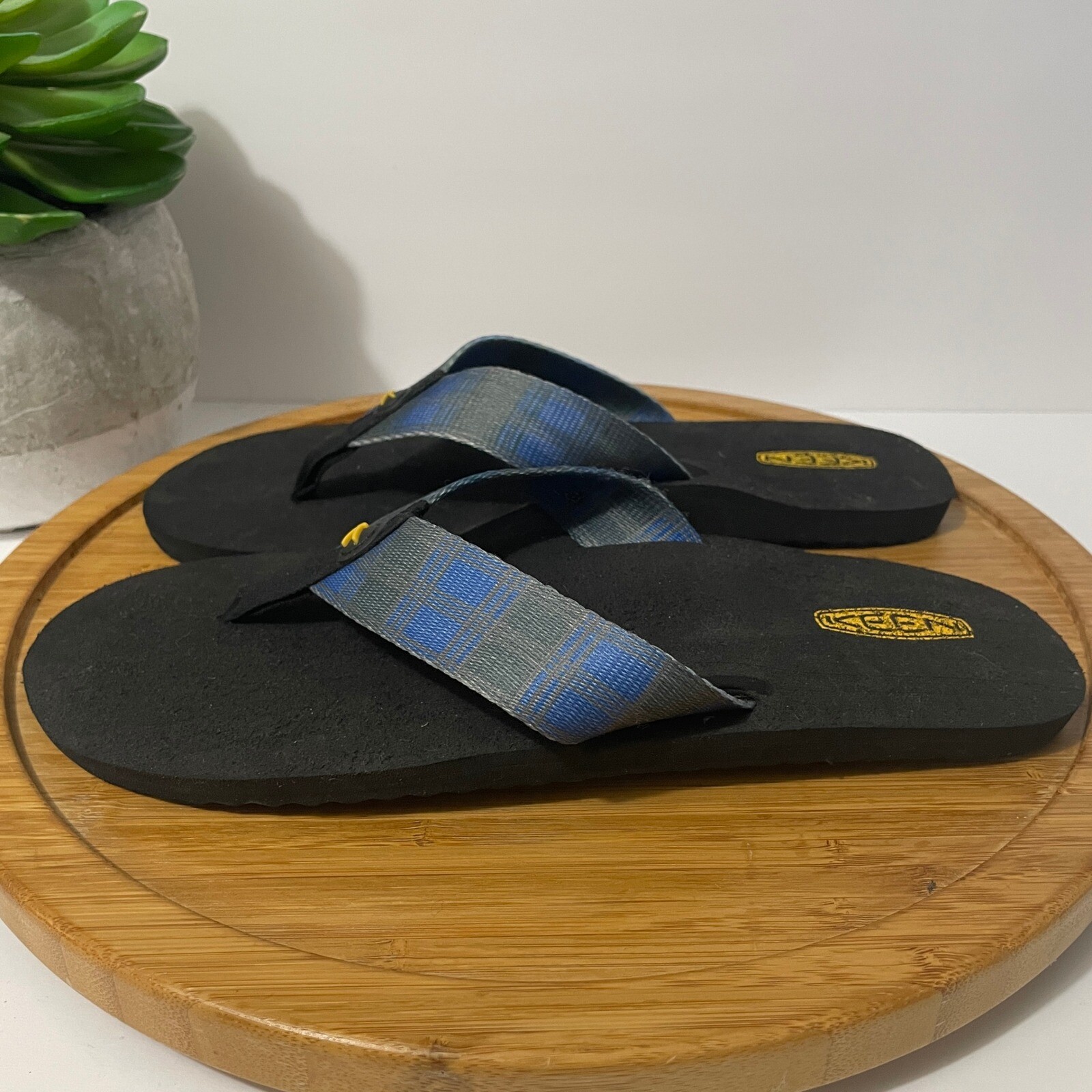 Sandali Keen infradito blu a quadri tanga casual comodi taglia 9