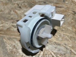 Wasser- / Ablaufpumpe für Waschmaschine BOSCH Home Professional WN-M50 WAY 28542