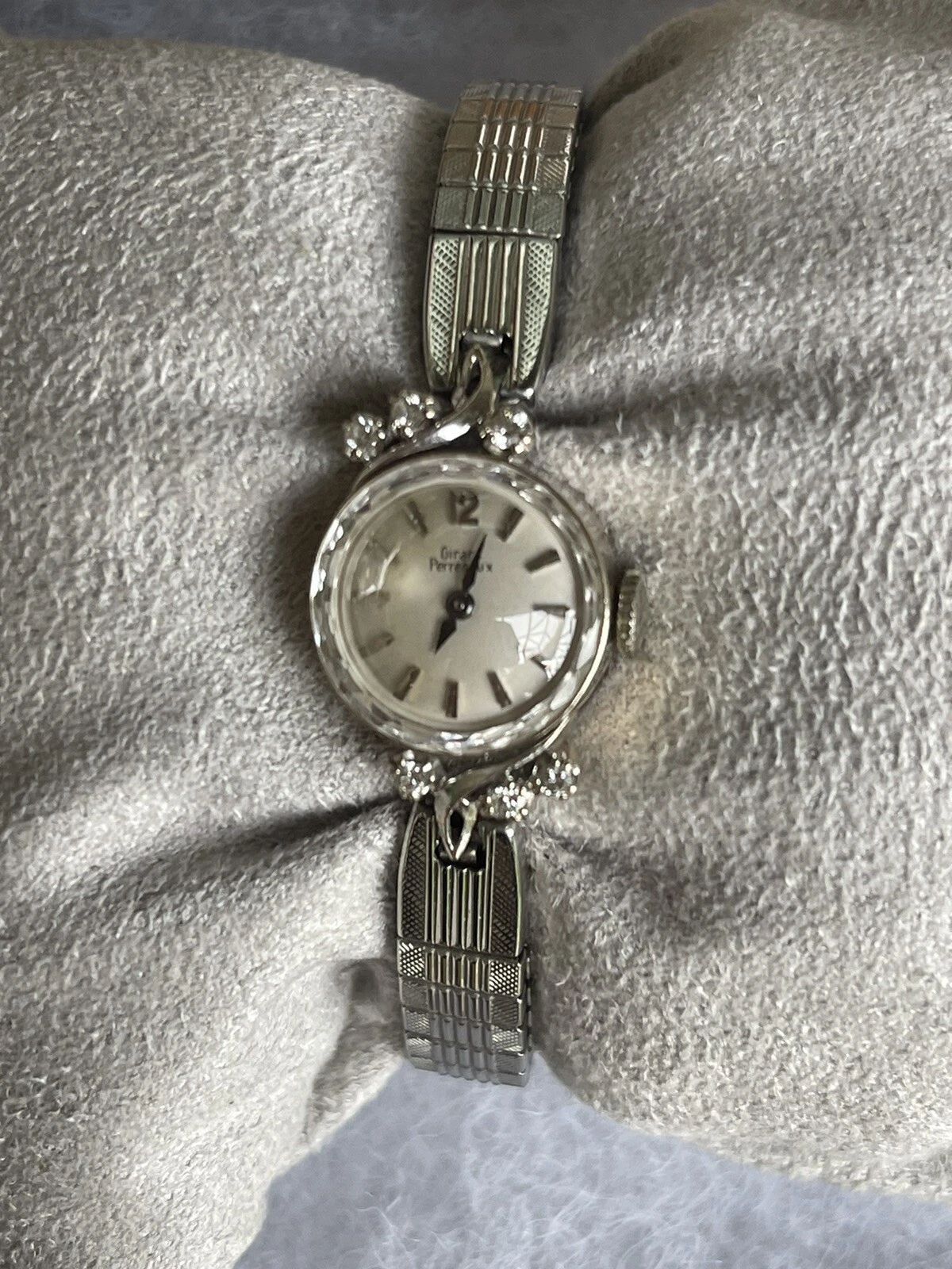 Girard Perregaux — Antique 14K White Gold Girard Perregaux Ladies Diamond Watch runs