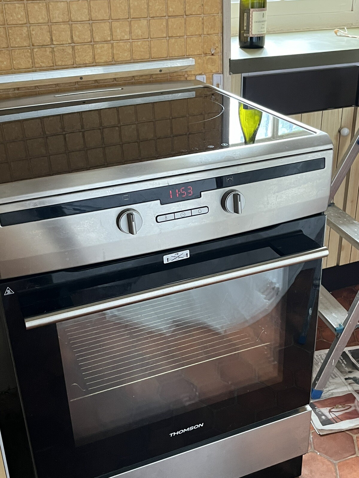 Cuisinière induction électrique idéale pour les repas de famille numeruse