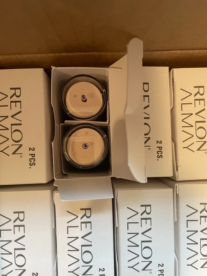 Case of 48 Revlon Photoready Insta-Filter Foundation 410 Cappuccino  Resell - Image 4 of 4