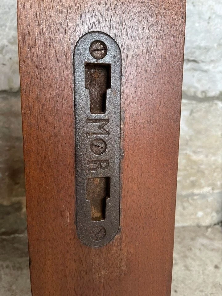 Antigua cama victoriana Mitchell and Rammelsberg Foto 2 de 4