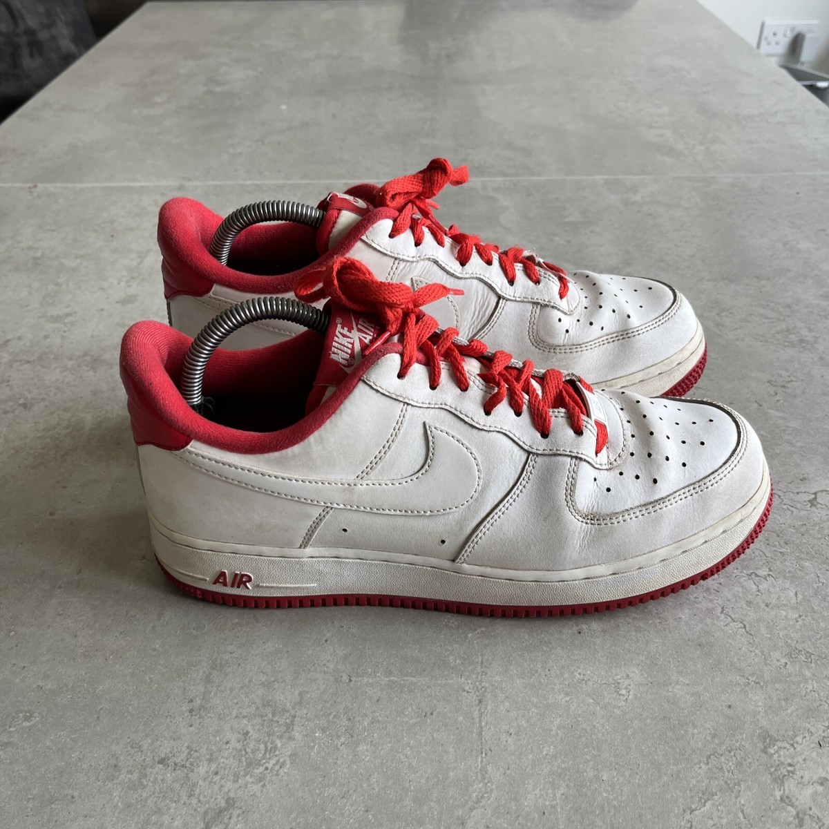 nike air force 1 07 size 7.5