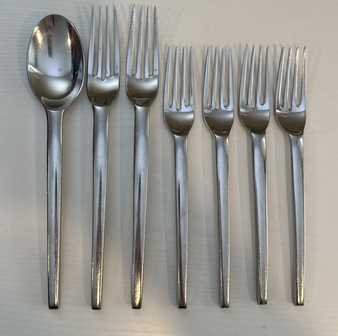 Cambridge Chop Conversation Stainless Flatware Finish - 1 Spoon, 6 Forks - 7 Pcs thumbnail 5