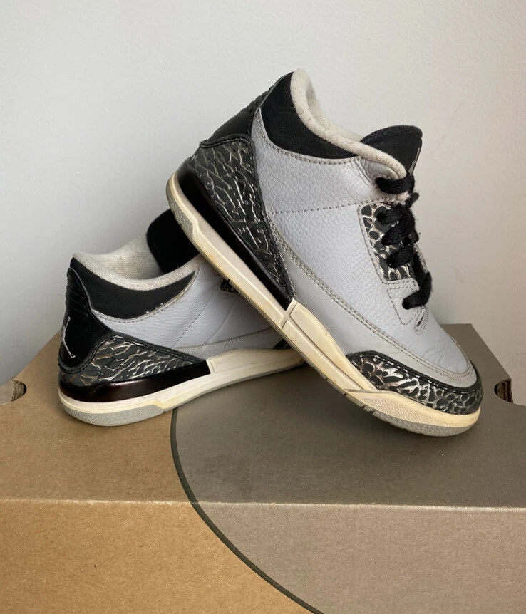 RARE Jordan 3 Retro Wolf Grey Black Kids 429487 004 Size 1 Y
