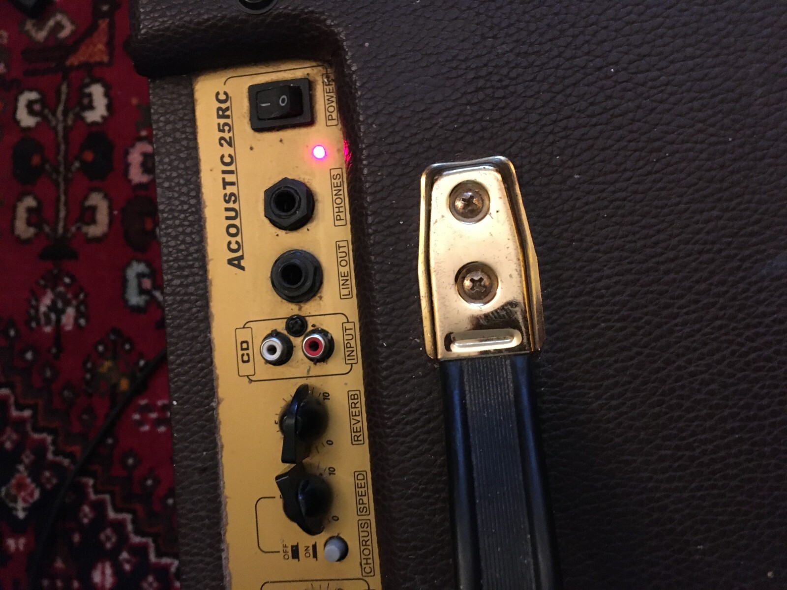 Redwood 25RC Amplifier for Vocals, Guitar + Backing track. GC. Offers