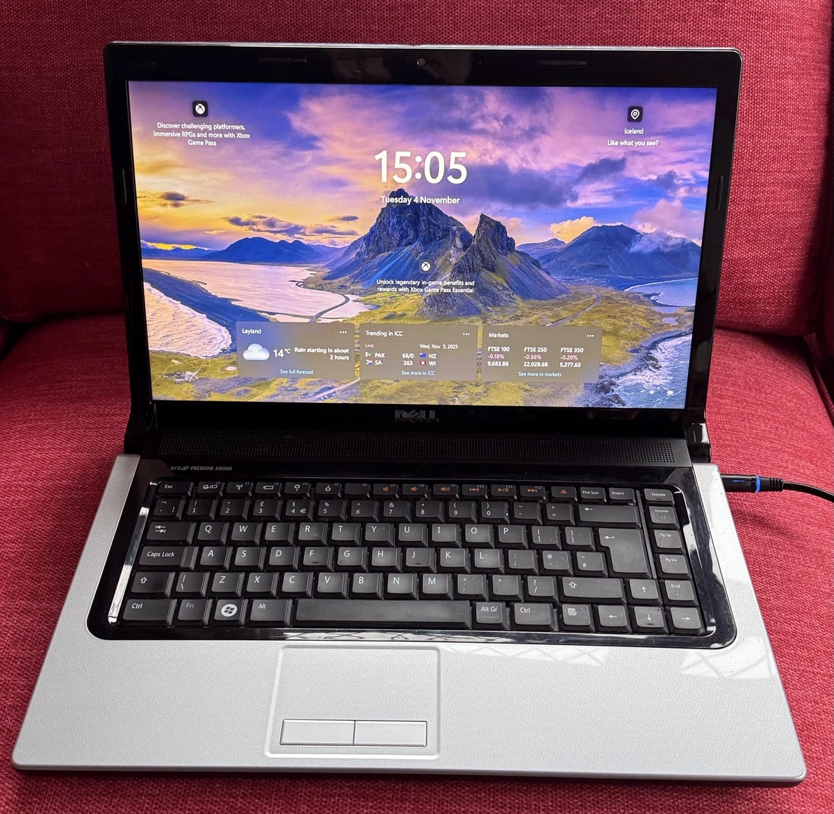 Dell DELL STUDIO 1558/PP39L CORE i7 /メモリ無し /OS無し /HDD無し 