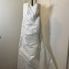 Elegant Sottero Midgley Strapless Beaded Mermaid Wedding Dress Size 8