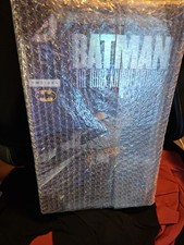 Hot Toys DC Comics The Dark Knight Returns Batman 1 6 Scale Figure CMS024
