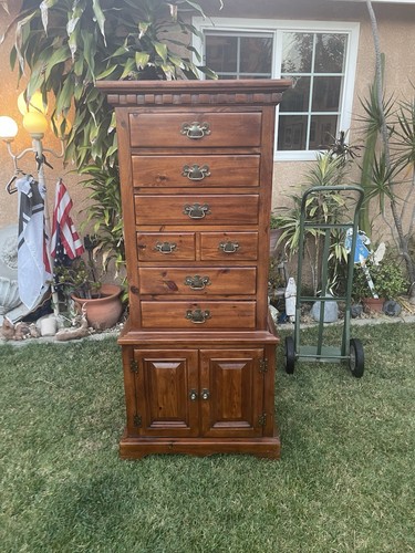 Link Taylor lingerie Chest  antique No shipping