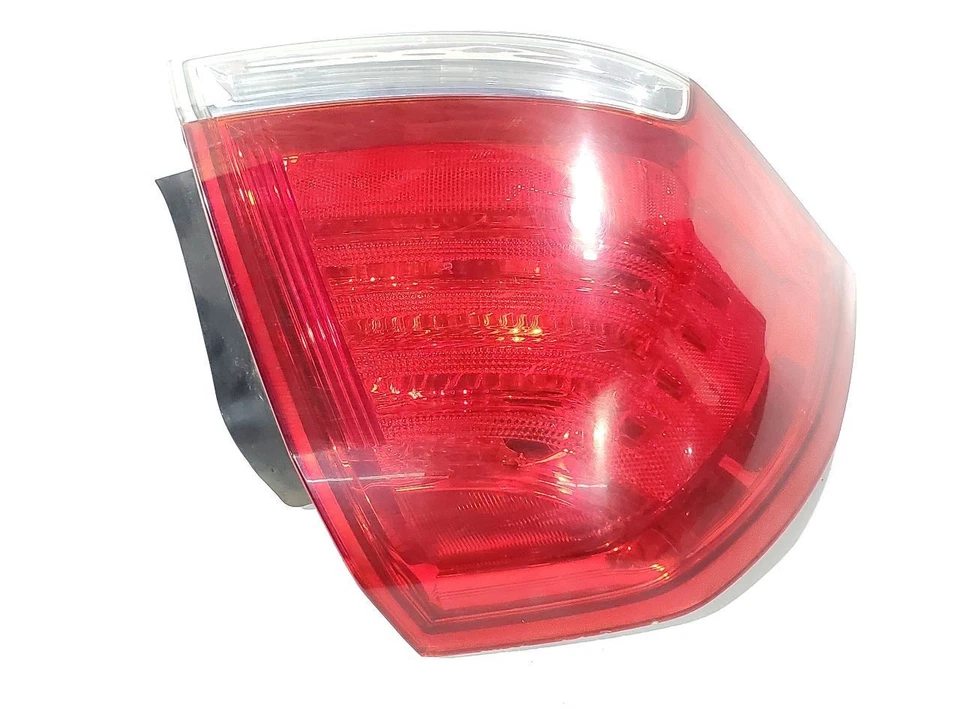 Lanterna traseira esquerda 2011 2012 2013 2014 2015 2016 2017 Chevrolet Caprice fabricante de equipamento original - Imagem 4 de 4