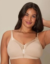 Playtex 18 Hour Silky Soft Smoothing Cool Breathable Bra - Nude - 38D NWOT