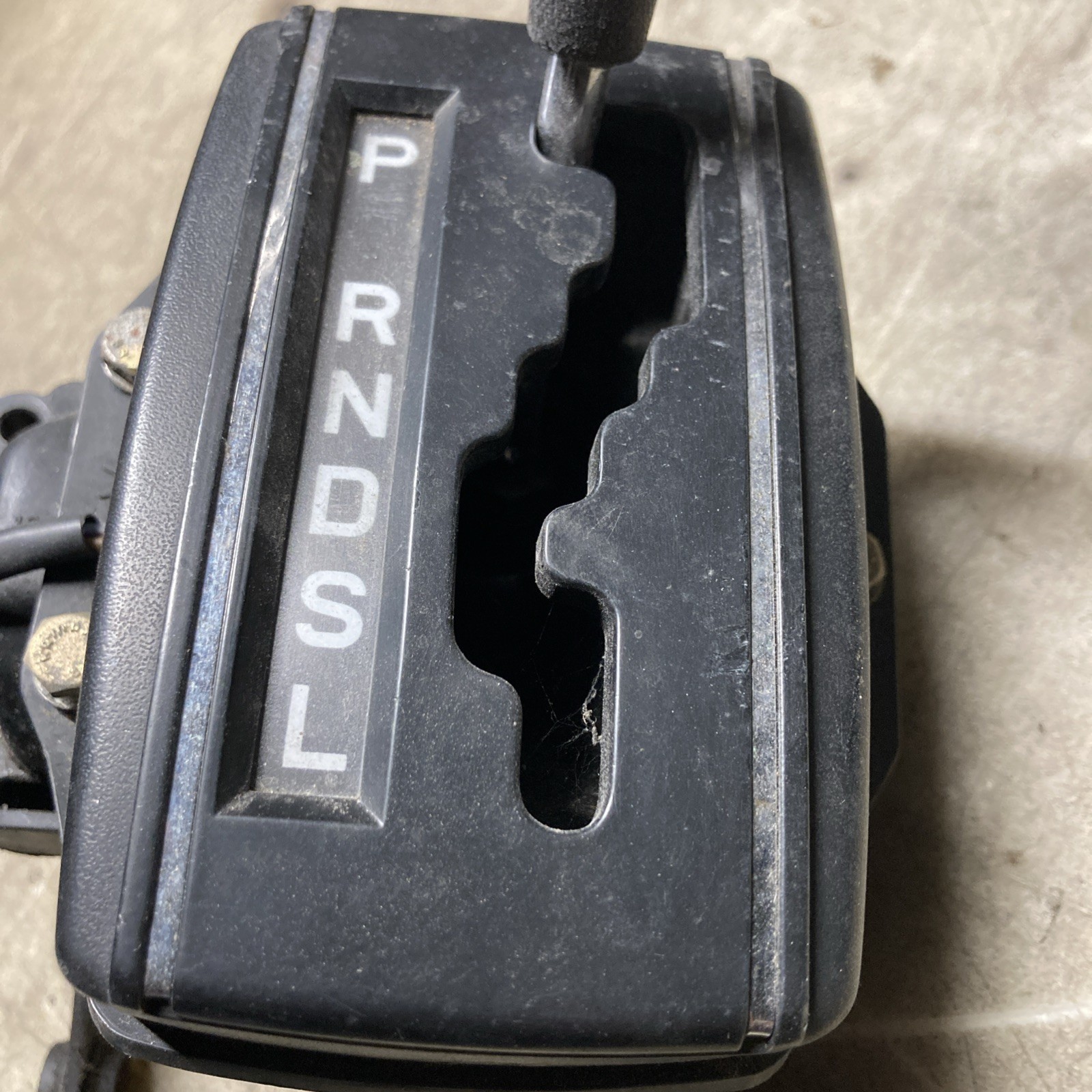 1977-1985 Mercedes W123 Automatic Transmission Gear Shifter Selector Assembly OE